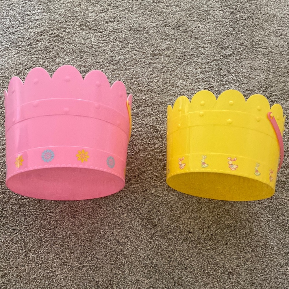 Two Easter baskets with handles